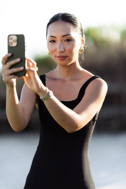 Vivian Hana氏写真