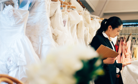 ドレススタイリスト