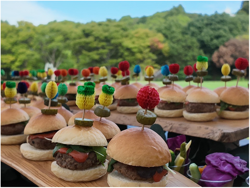 テントウェディング